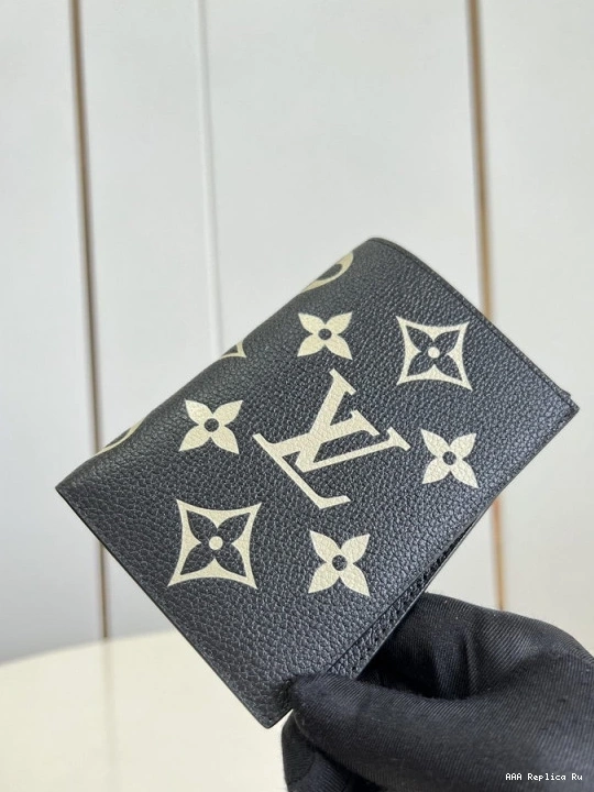 AAA Pruses Bags COVER-10*14*2.5CM Louis Vuitton PASSPORT 0808